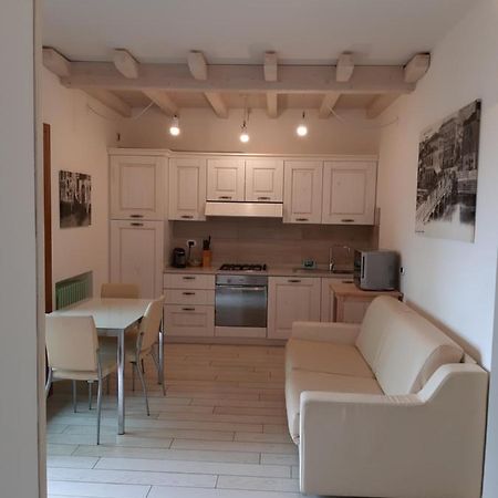 Sweet Appartment Di Guido Пескьера-дель-Гарда Экстерьер фото